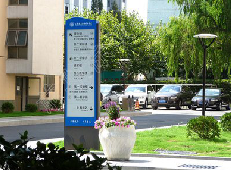 丰城哪些因素影响宣传栏的制作？